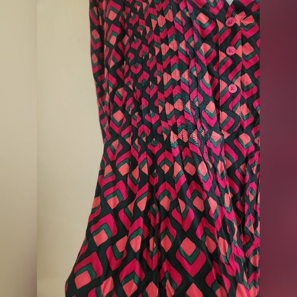 Terra & Sky Pink and Black Geometric Blouse - Picture 13 of 16